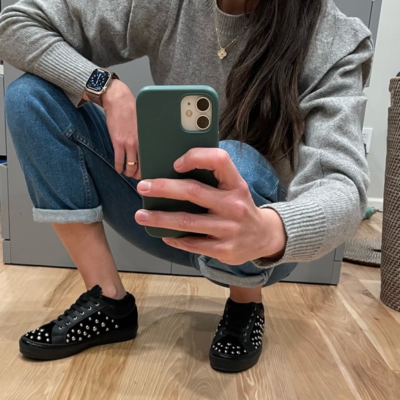 Salvatore Ferragamo Shoes - Salvatore Ferragamo Women's Liu Rock Fashion Sneakers Shoes size 6 1/2